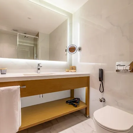 Beks Premium & Szálloda