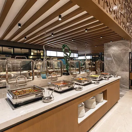 Beks Premium & 5* Kuşadası