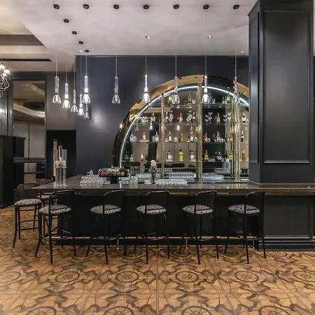 Hotel Beks Premium &