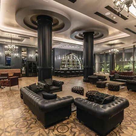 Beks Premium & Hotel Kuşadası